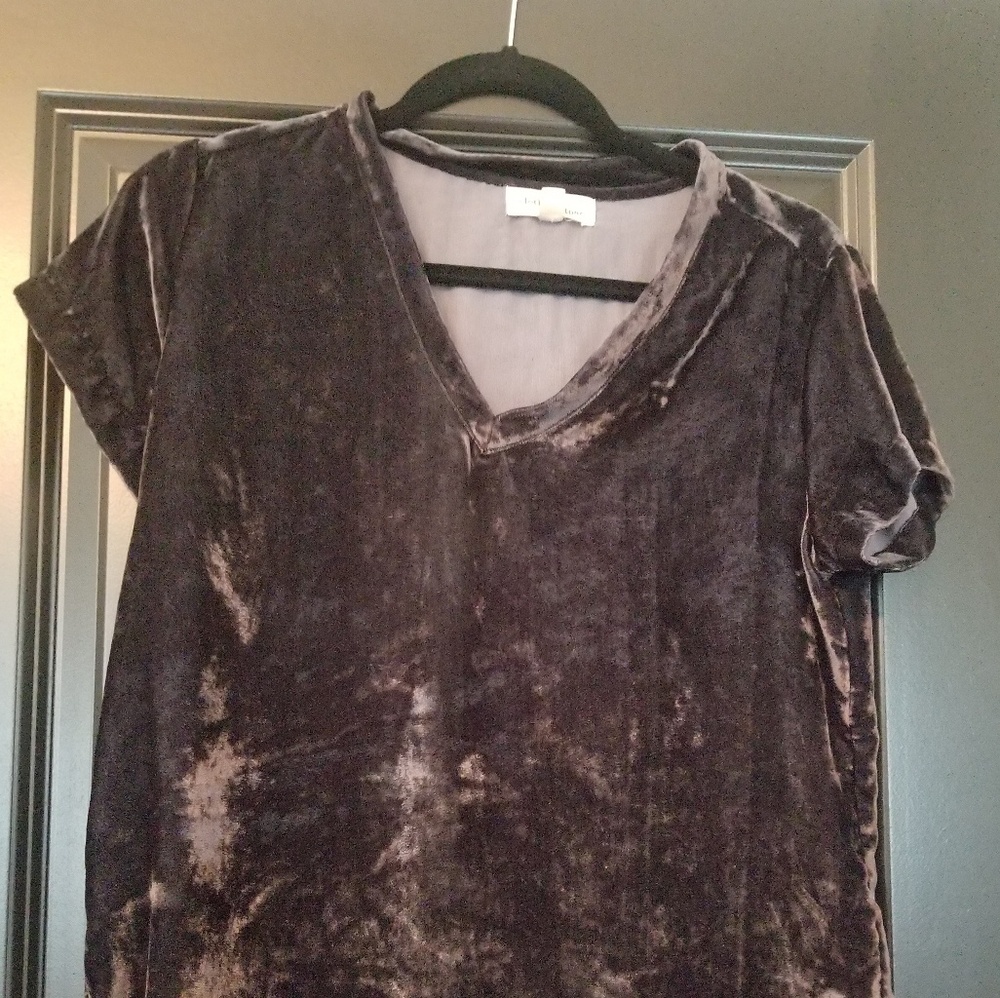 Velvet dark grey high low tee
